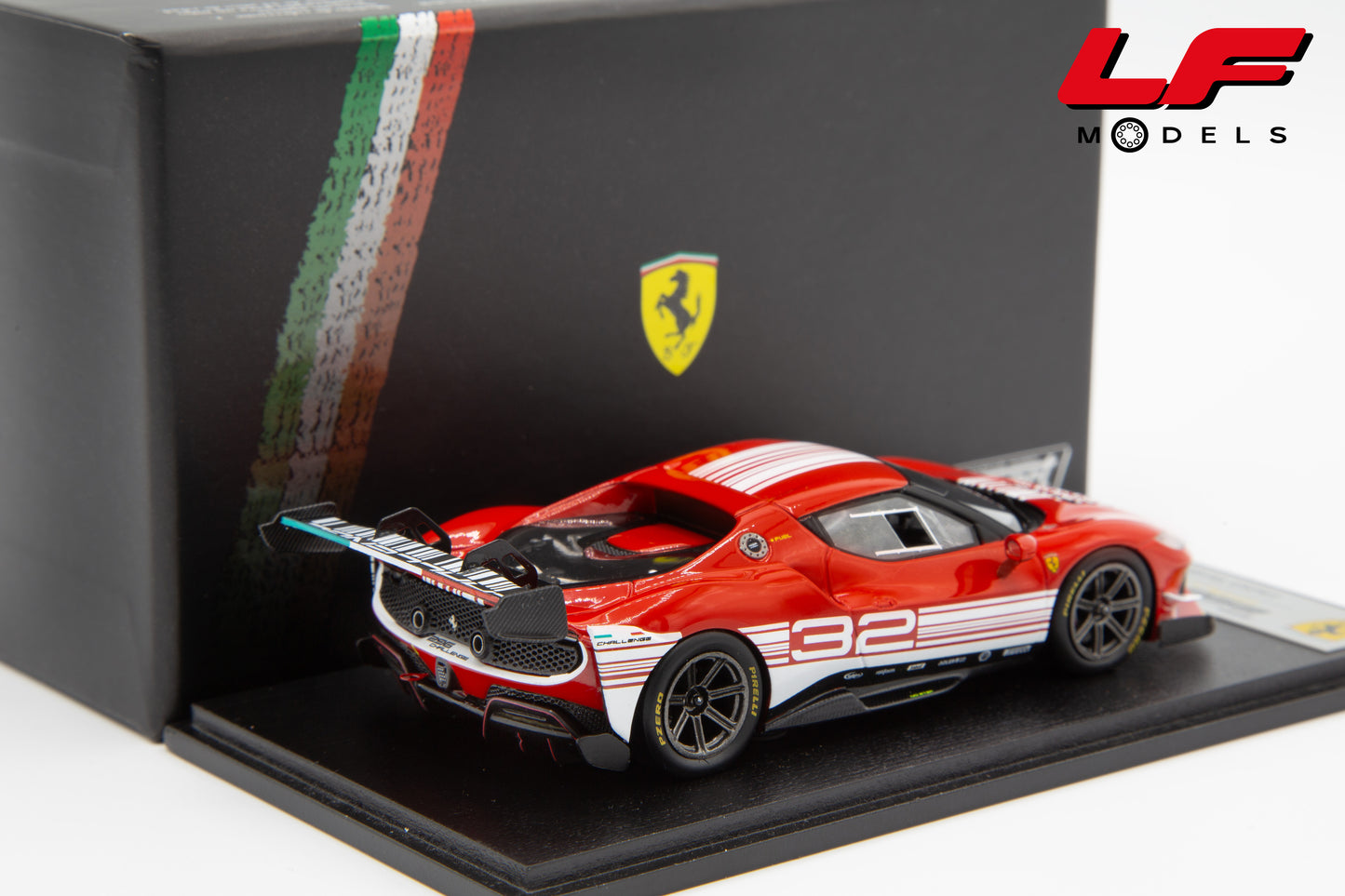 modellino ferrari 296 gt3 challenge looksmart 1:43 posteriore