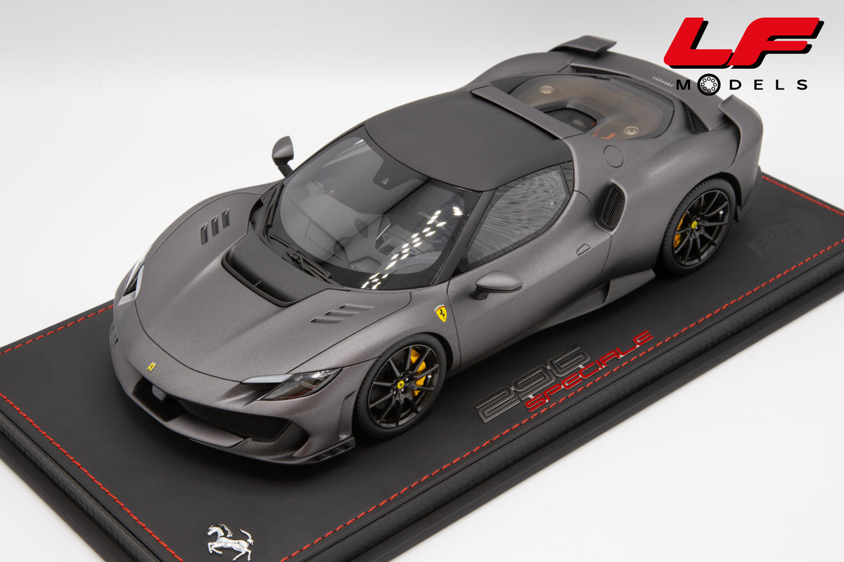 modellino ferrari 296 speciale grigio silverstone opaco bbr 1:18 P18269E1 vista frontale