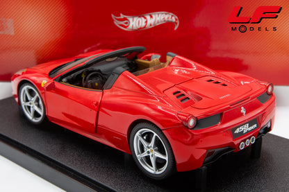 modellino ferrari 458 italia spider hotwheels 1:18 posteriore