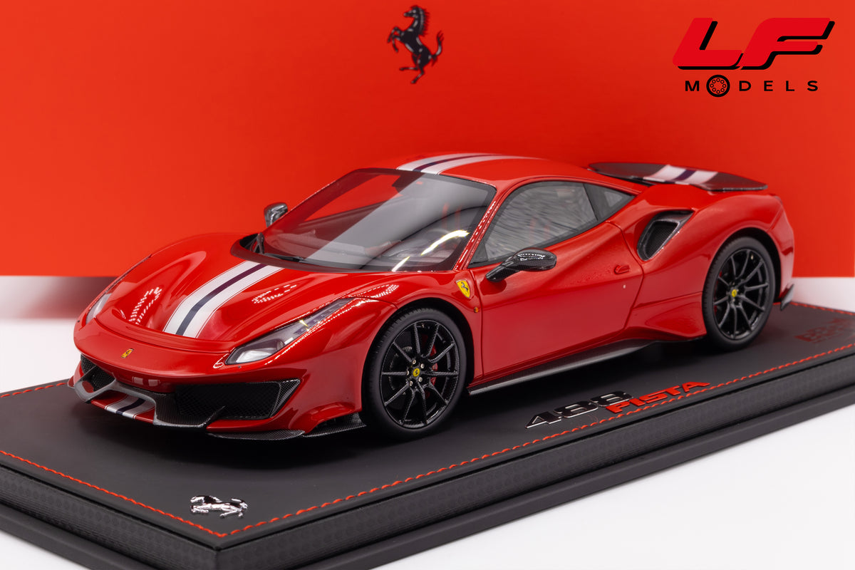 modellino ferrari 488 pista rosso corsa bbr 1:18 P18145A6 vista frontale