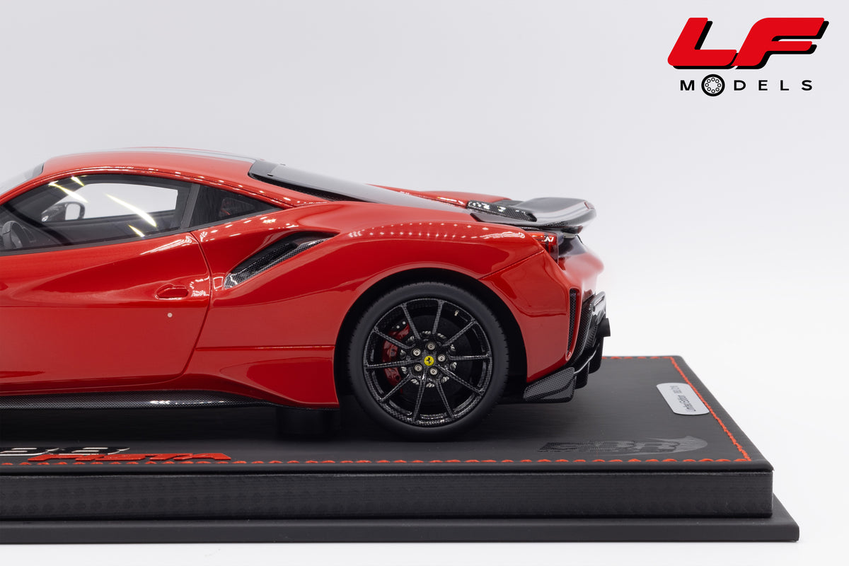 modellino ferrari 488 pista rosso corsa bbr 1:18 P18145A6 vista laterale