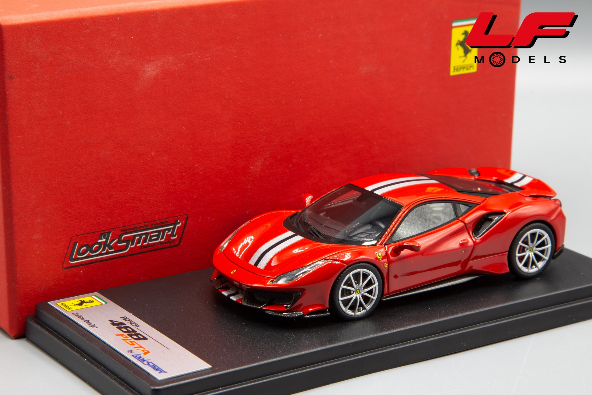 modellino ferrari 488 pista looksmart 1:43 frontale