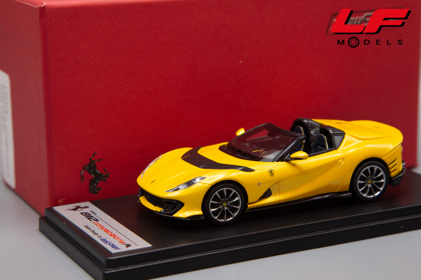 modellino ferrari 812 competizione a looksmart 1:43 frontale