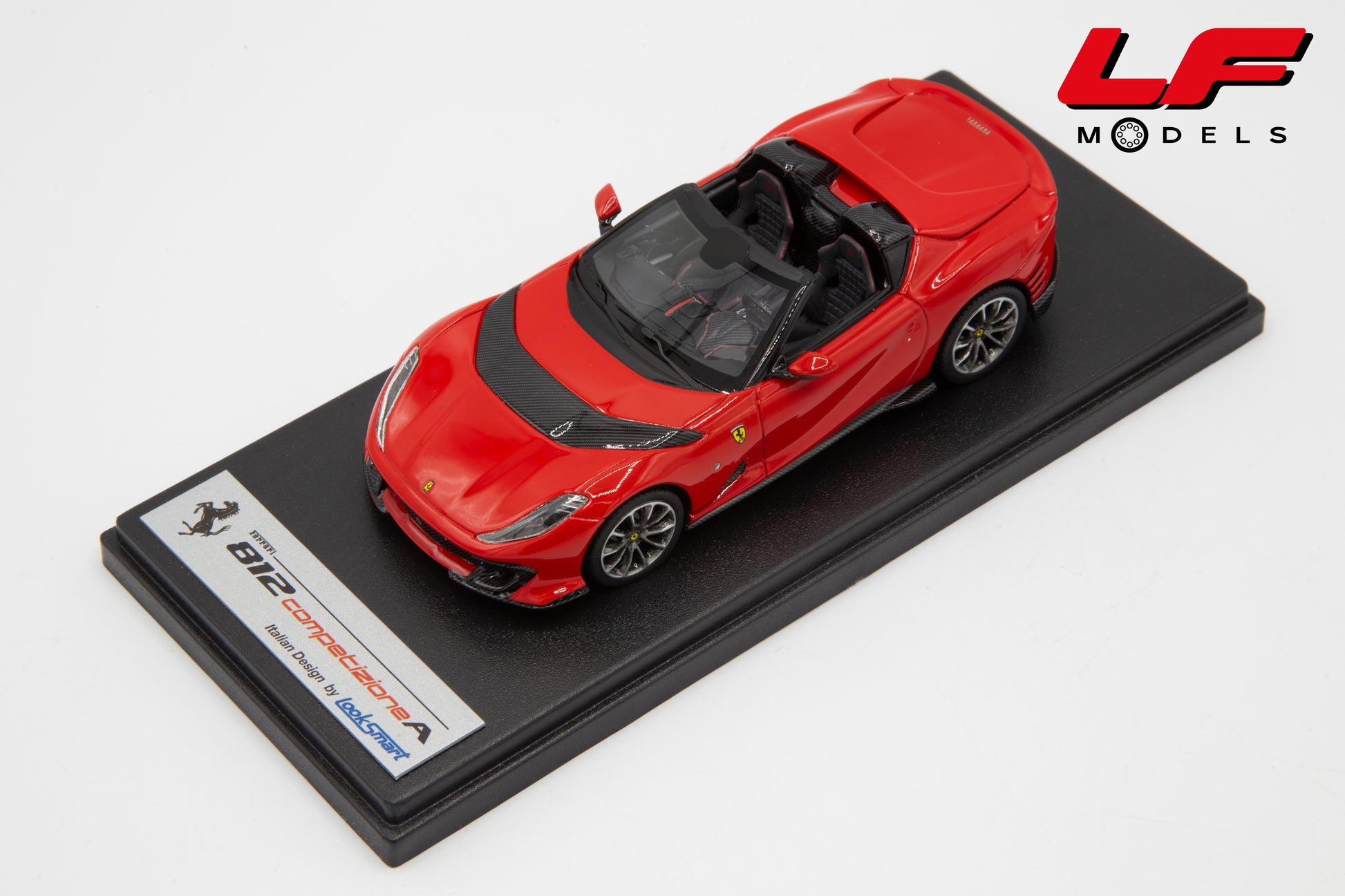 modellino ferrari 812 competizione a rosso scuderia looksmart 1:43 LS531D vista frontale
