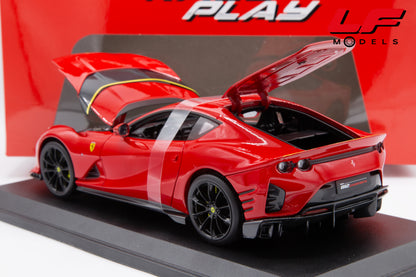 modellino ferrari 812 competizione burago 1:18 18-16019 vista posteriore