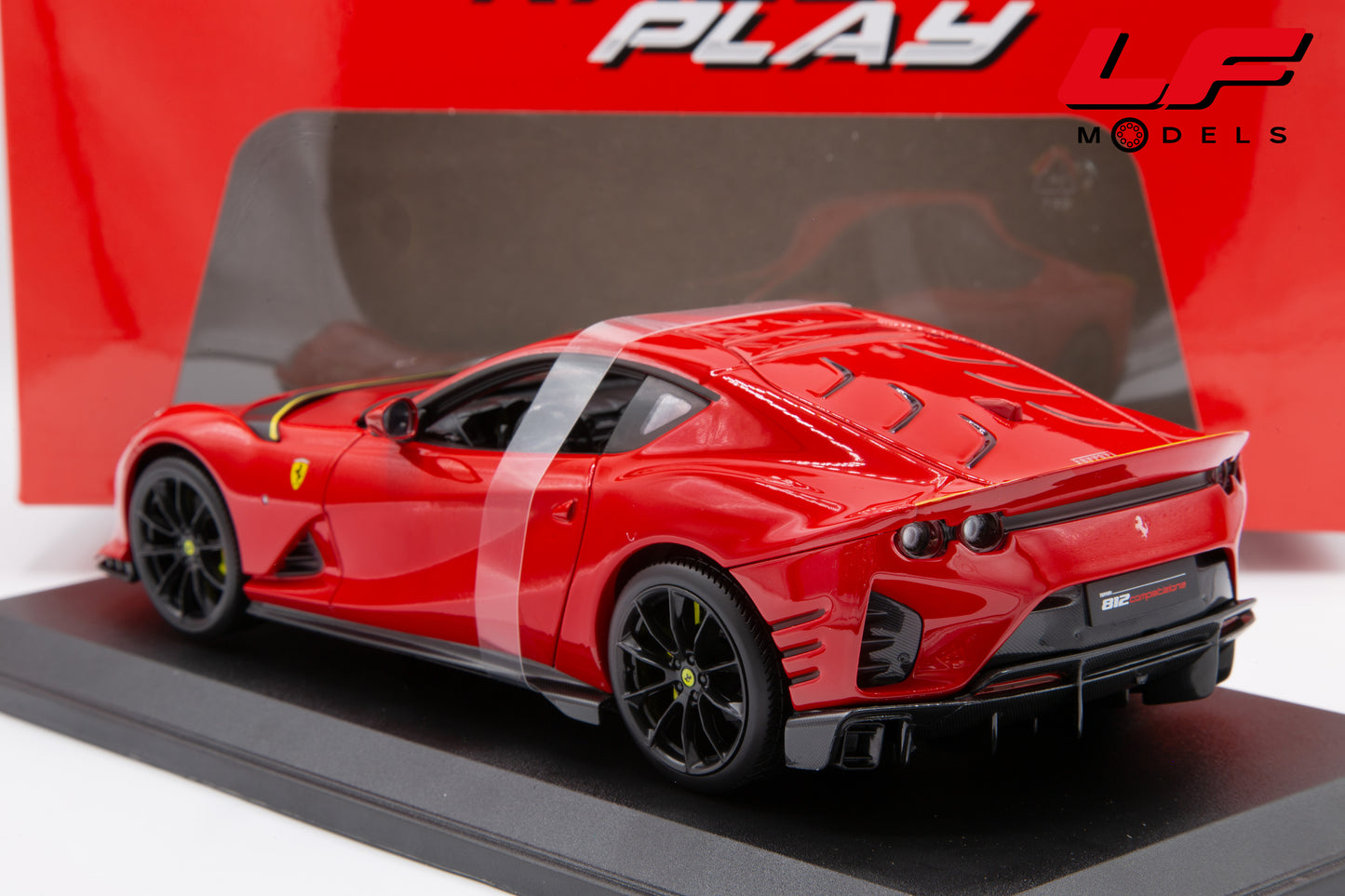 modellino ferrari 812 competizione burago 1:18 18-16019 vista posteriore