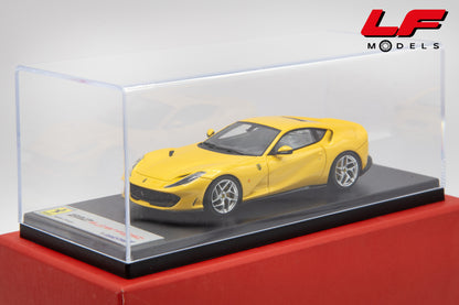 modellino ferrari 812 superfast looksmart 1:43 LS467D vista teca