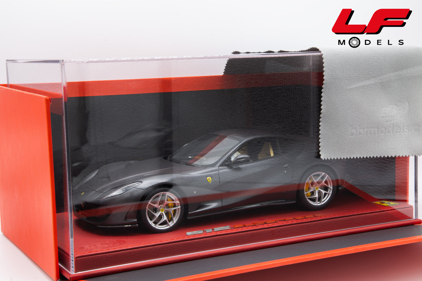 BBR FERRARI 812 SUPERFAST 87° SALON DE GENÈVE 2017 HOT MATT SILVER 1:18