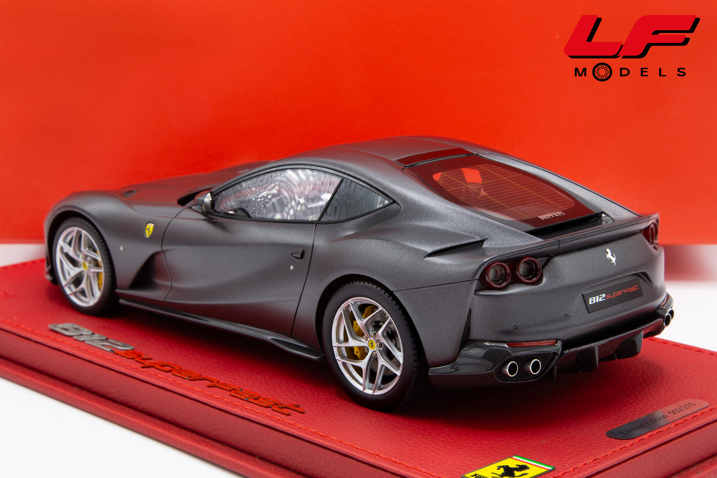 BBR FERRARI 812 SUPERFAST 87° SALON DE GENÈVE 2017 HOT MATT SILVER 1:18