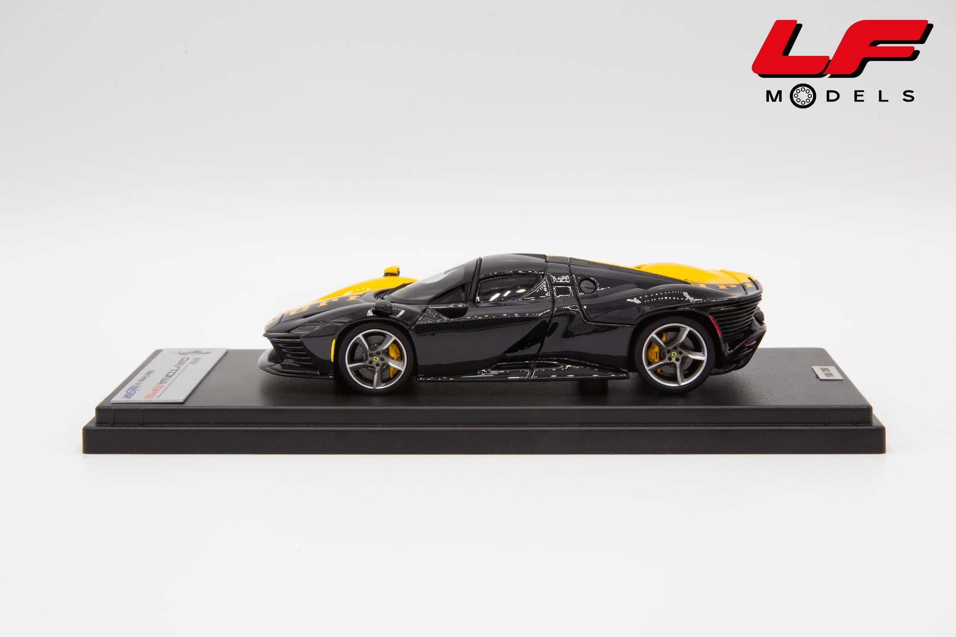 modellino ferrari daytona sp3 special livery 599+1 looksmart 1:43 LS535SE3 vista laterale