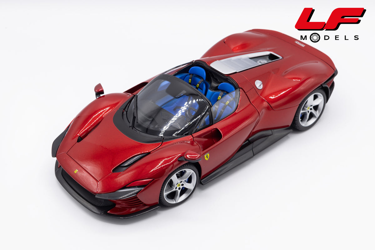 modellino ferrari daytona sp3 rosso magma burago 1:18 18-16913R vista frontale