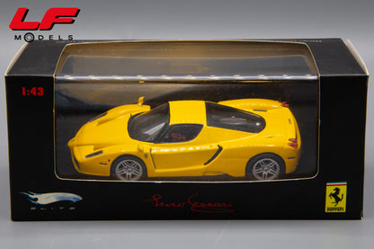 modellino ferrari enzo hotwheels 1:43 scatola