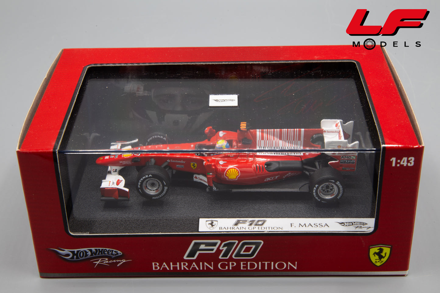 modellino ferrari f10 massa hotwheels 1:43 scatola