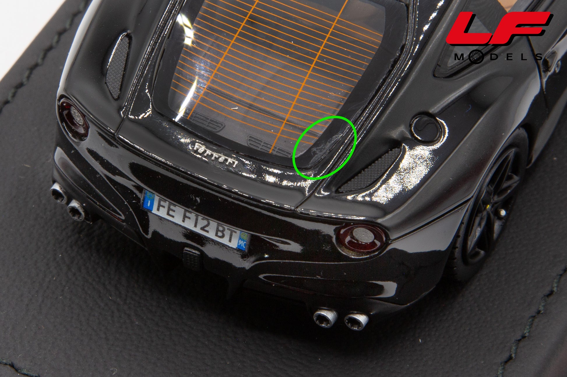 modellino ferrari f12 berlinetta looksmart 1:43 difetto