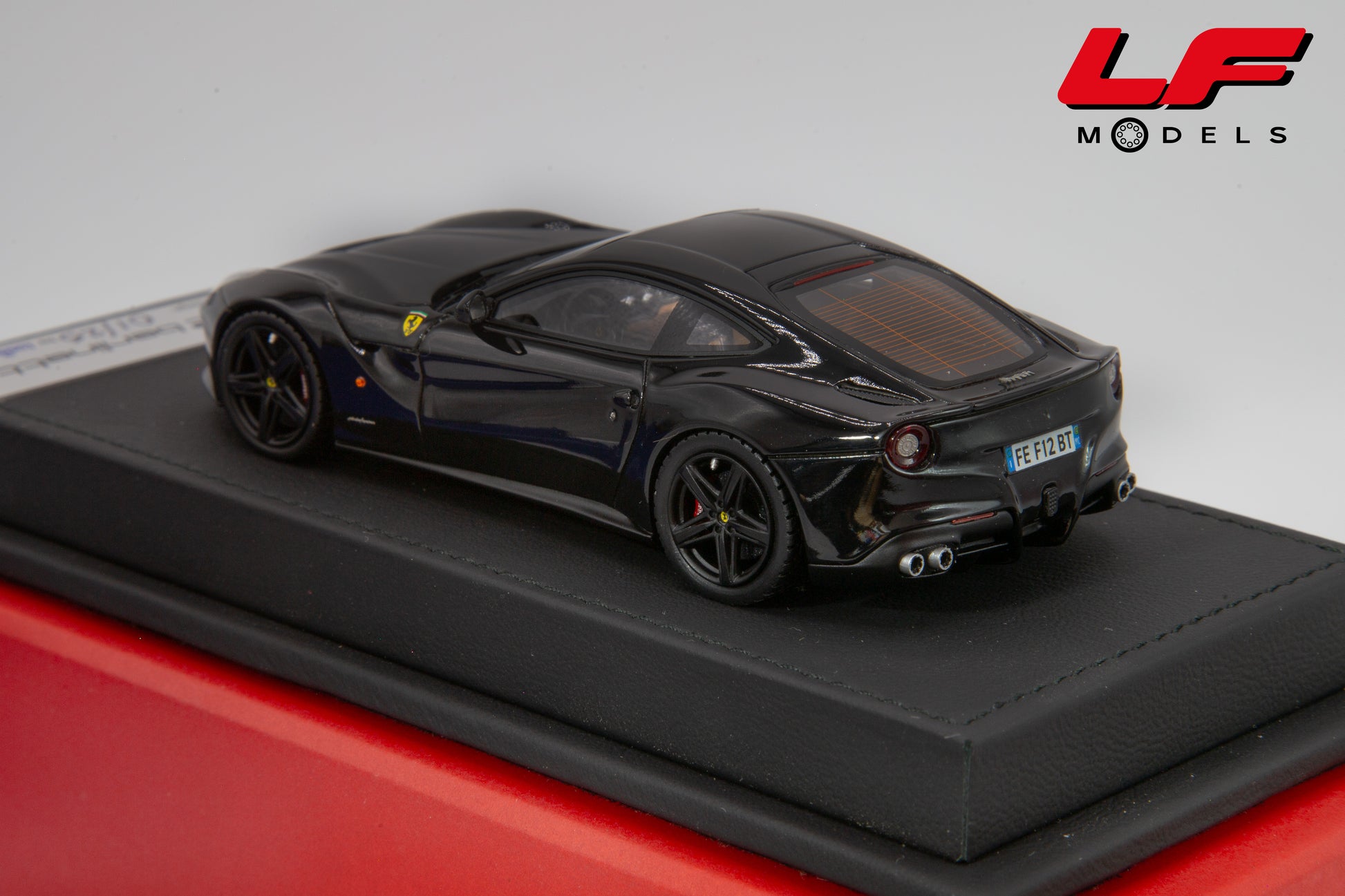 modellino ferrari f12 berlinetta looksmart 1:43 posteriore