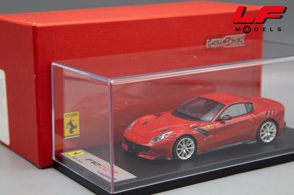 modellino ferrari f12 tdf looksmart 1:43 frontale