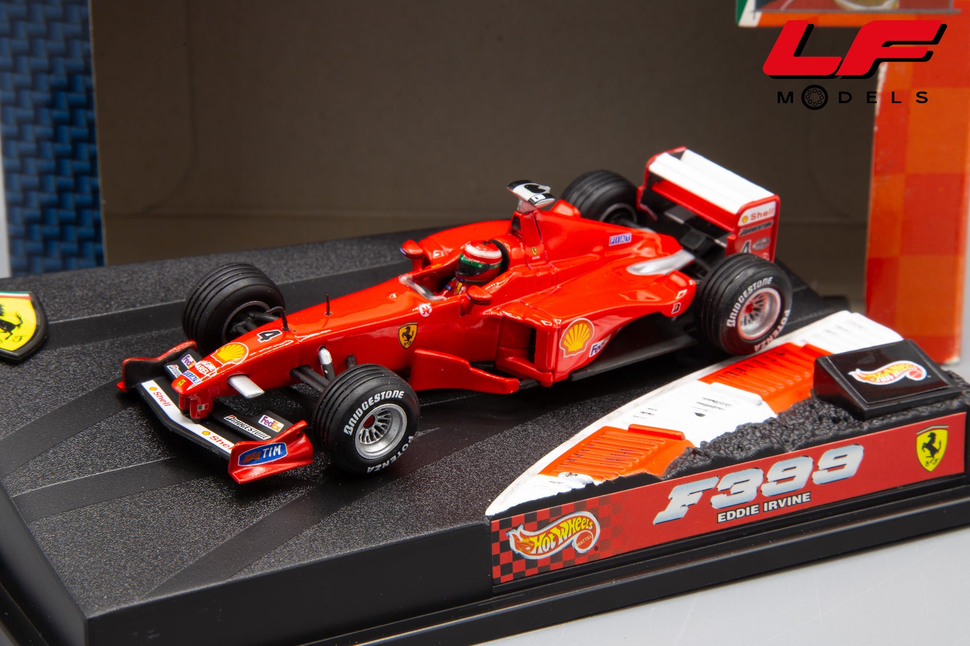 modellino ferrari f399 irvine hotwheels 1:43 frontale