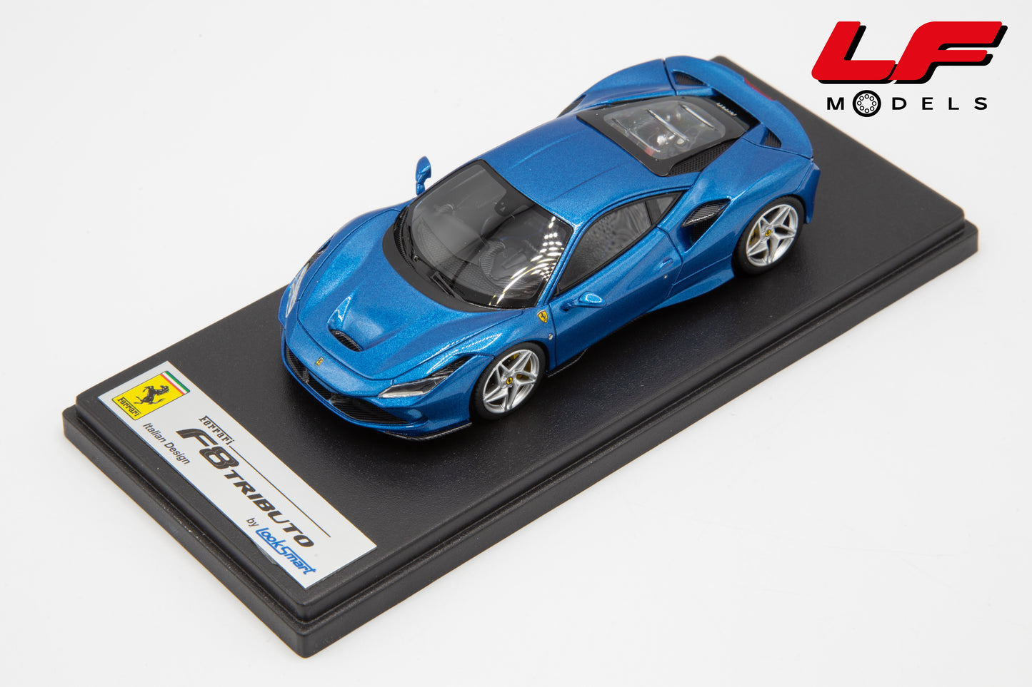 modellino ferrari f8 tributo looksmart 1:43 LS503B vista frontale