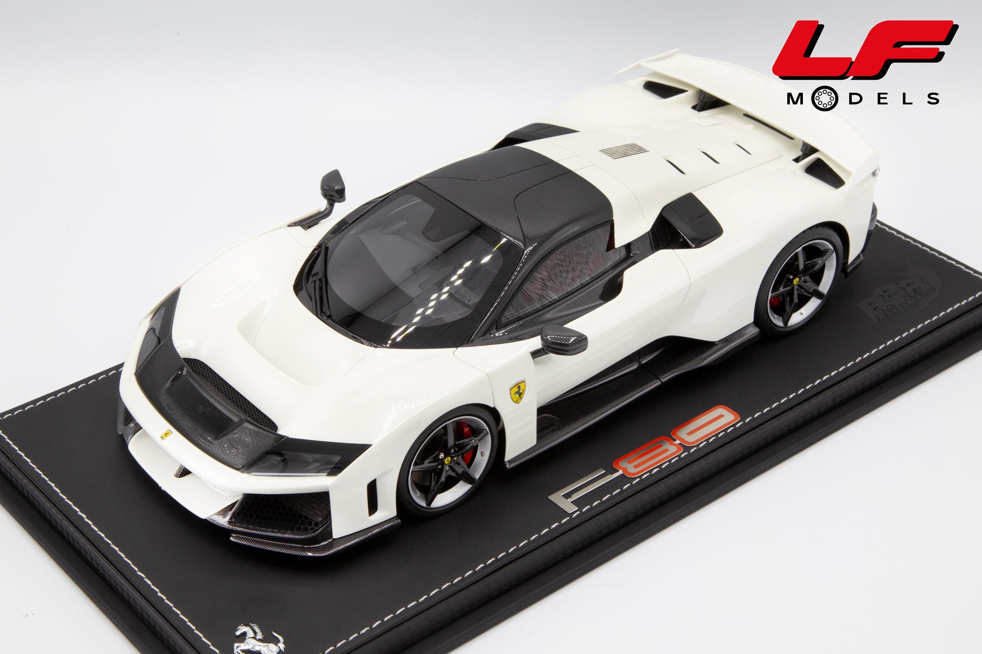 modellino ferrari f80 bianco italia bbr 1:18 frontale