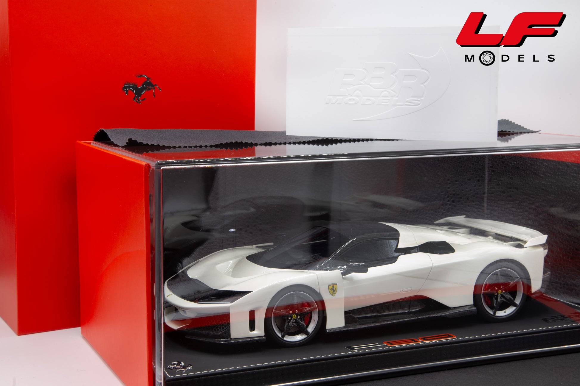 modellino ferrari f80 bianco italia bbr 1:18 imballo