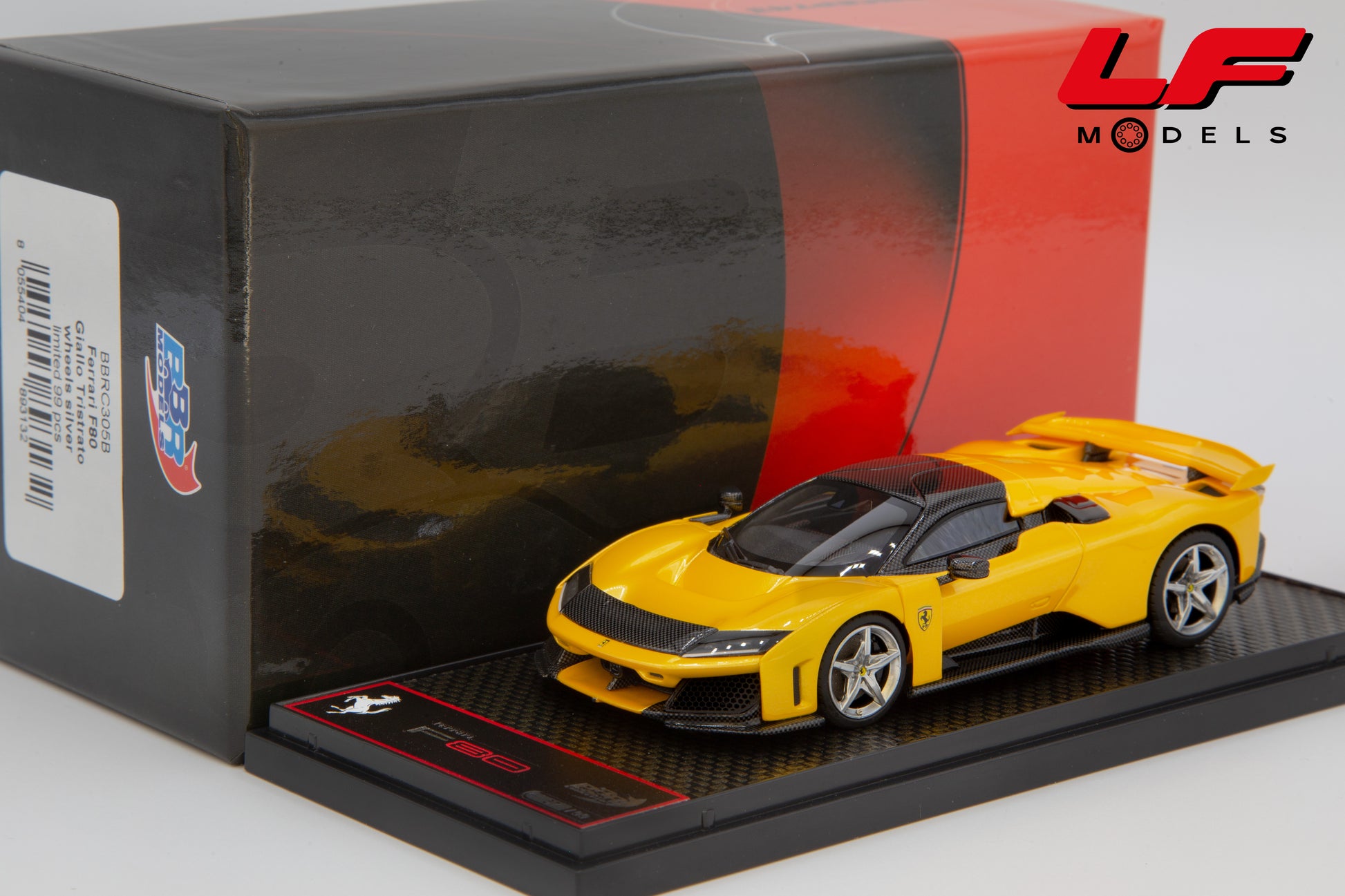 modellino ferrari f80 giallo tristrato con cerchi argento bbr 1:43 frontale