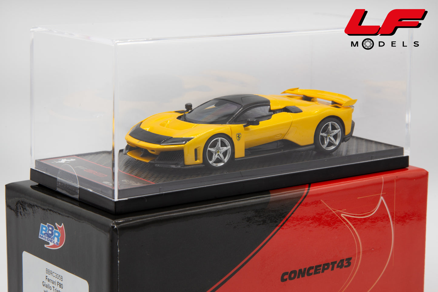 modellino ferrari f80 giallo tristrato con cerchi argento bbr 1:43 teca