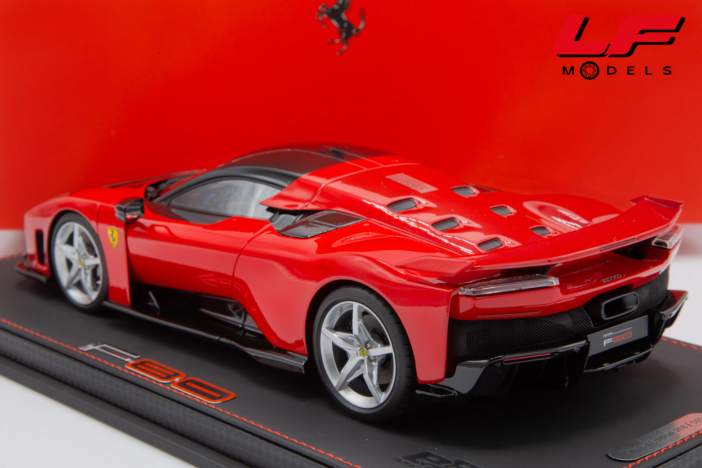 modellino ferrari f80 bbr 1:18 posteriore
