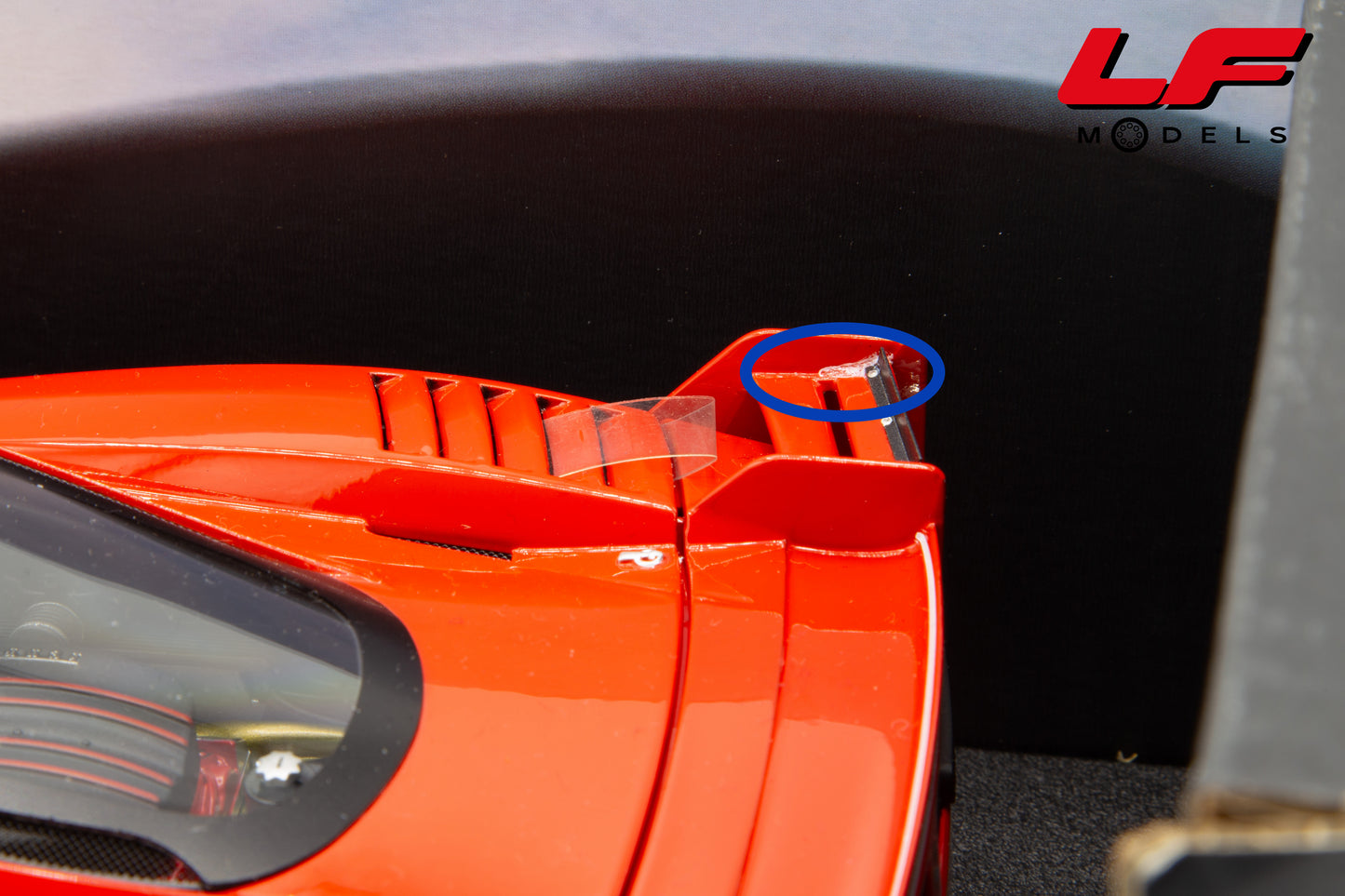 modellino ferrari fxx evoluzione hotwheels 1:18 N2056 vista difetto