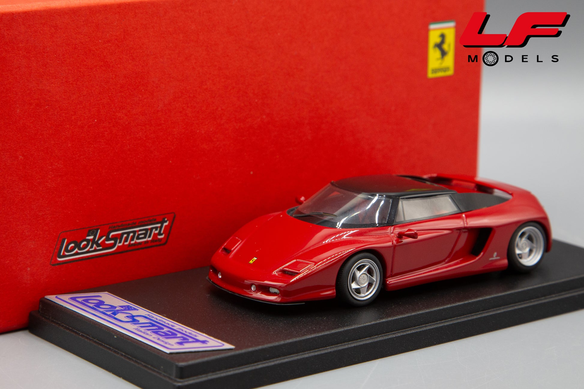 modellino ferrai mythos looksmart 1:43 frontale