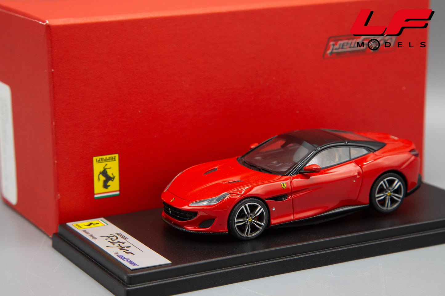 modellino ferrari portofino looksmart 1:43 frontale