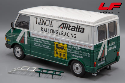 modellino fiat 242 altaya 1:18 posteriore