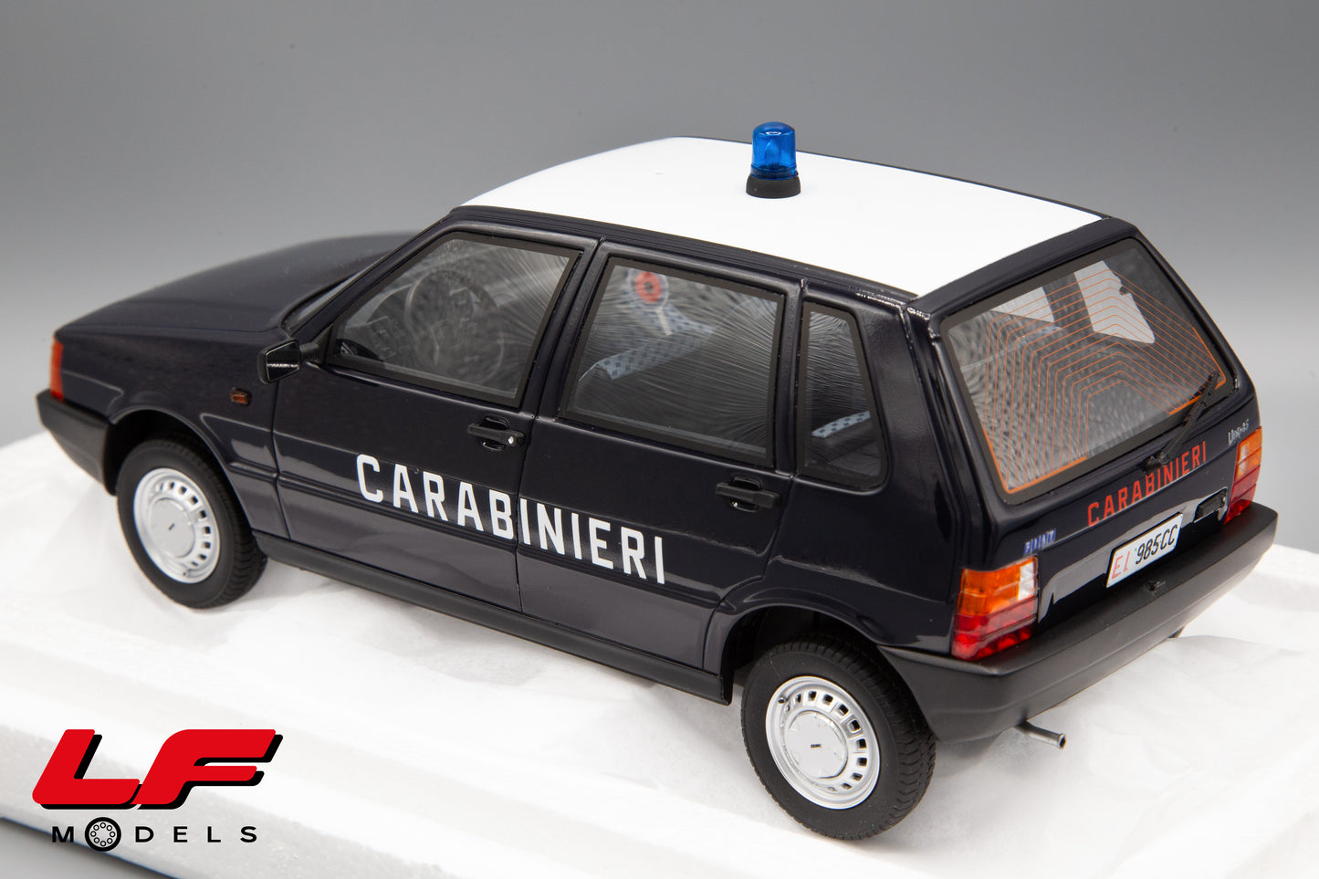 modellino fiat uno 45 carabinieri laudoracing 1:18 posteriore
