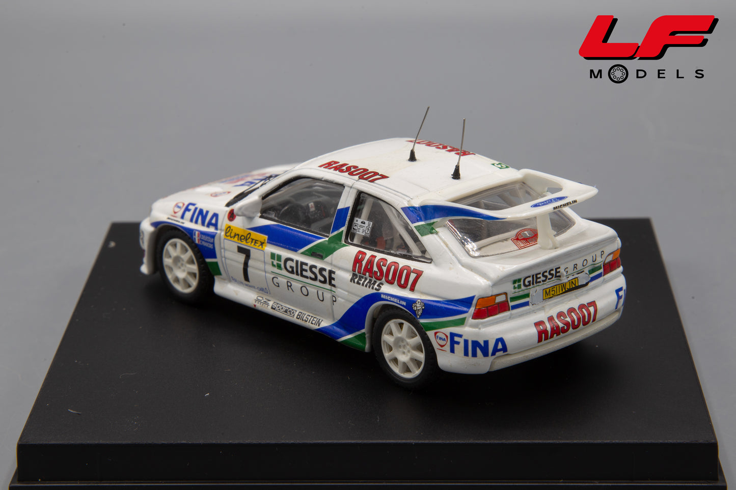 modellino ford escort trofeu 1:43