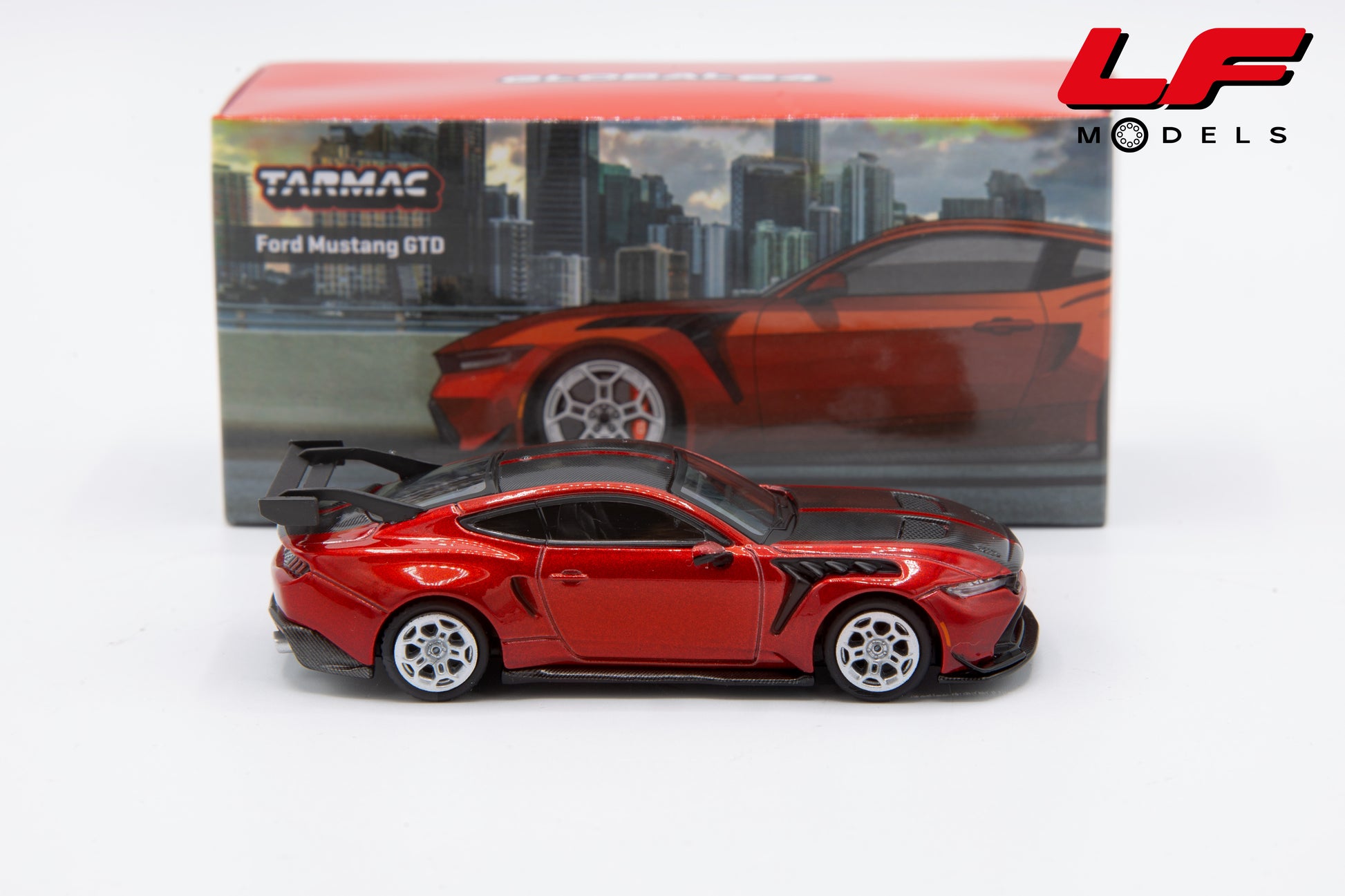 modellino ford mustang gtd tarmac 1:64 T64G-086-RE vista laterale
