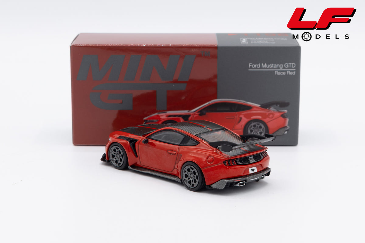 modellino ford mustang gtd rosso mini gt 1:64 MGT01196-L  vista posteriore