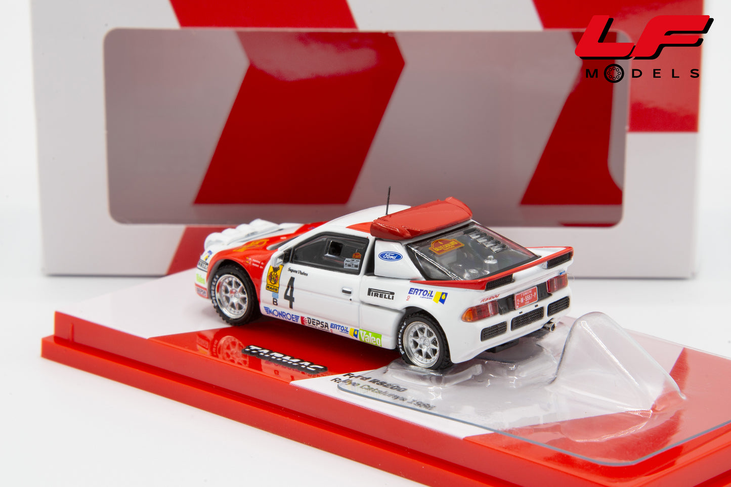 modellino ford rs200 rally tarmac 1:64