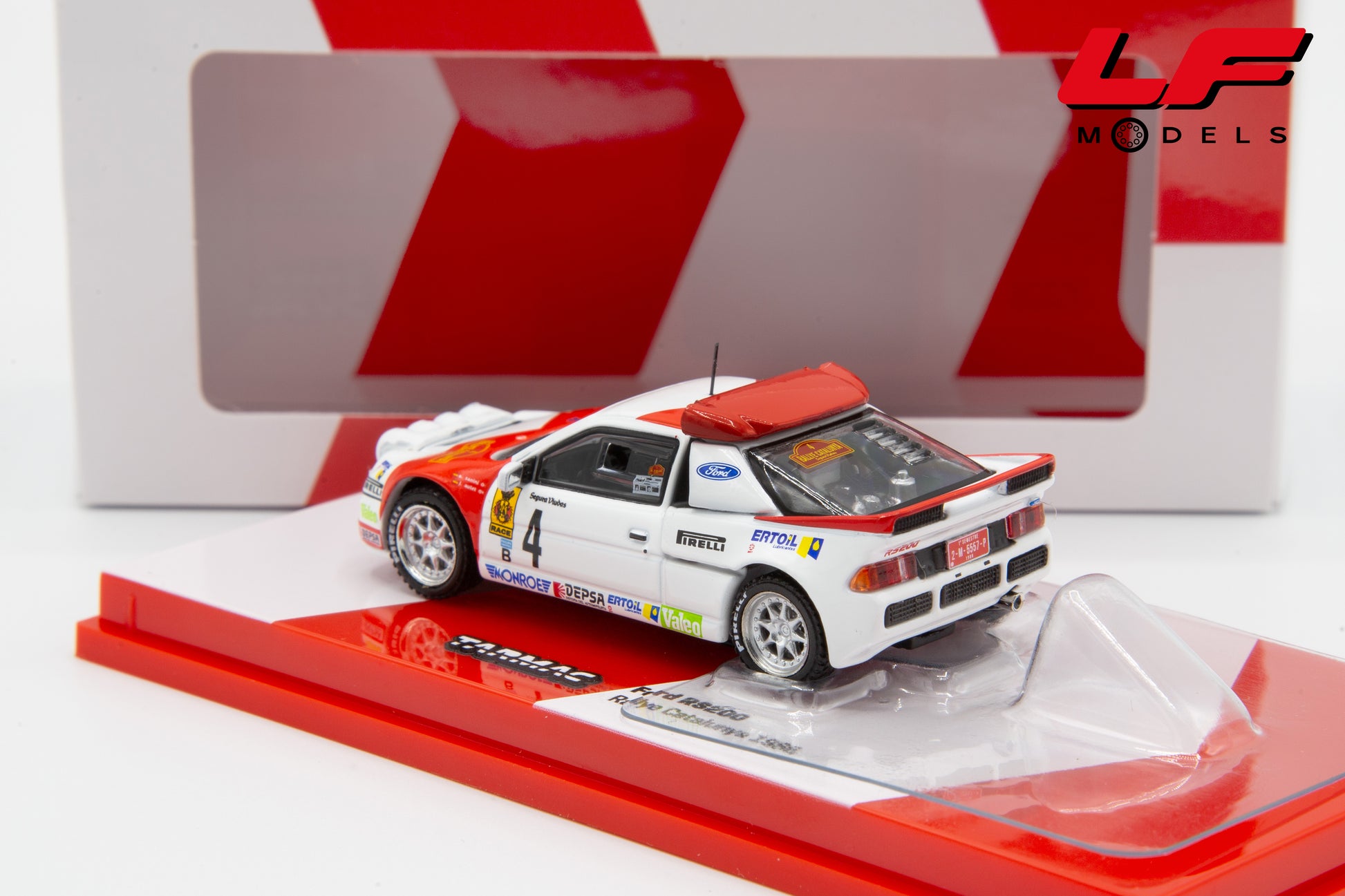 modellino ford rs200 rally tarmac 1:64
