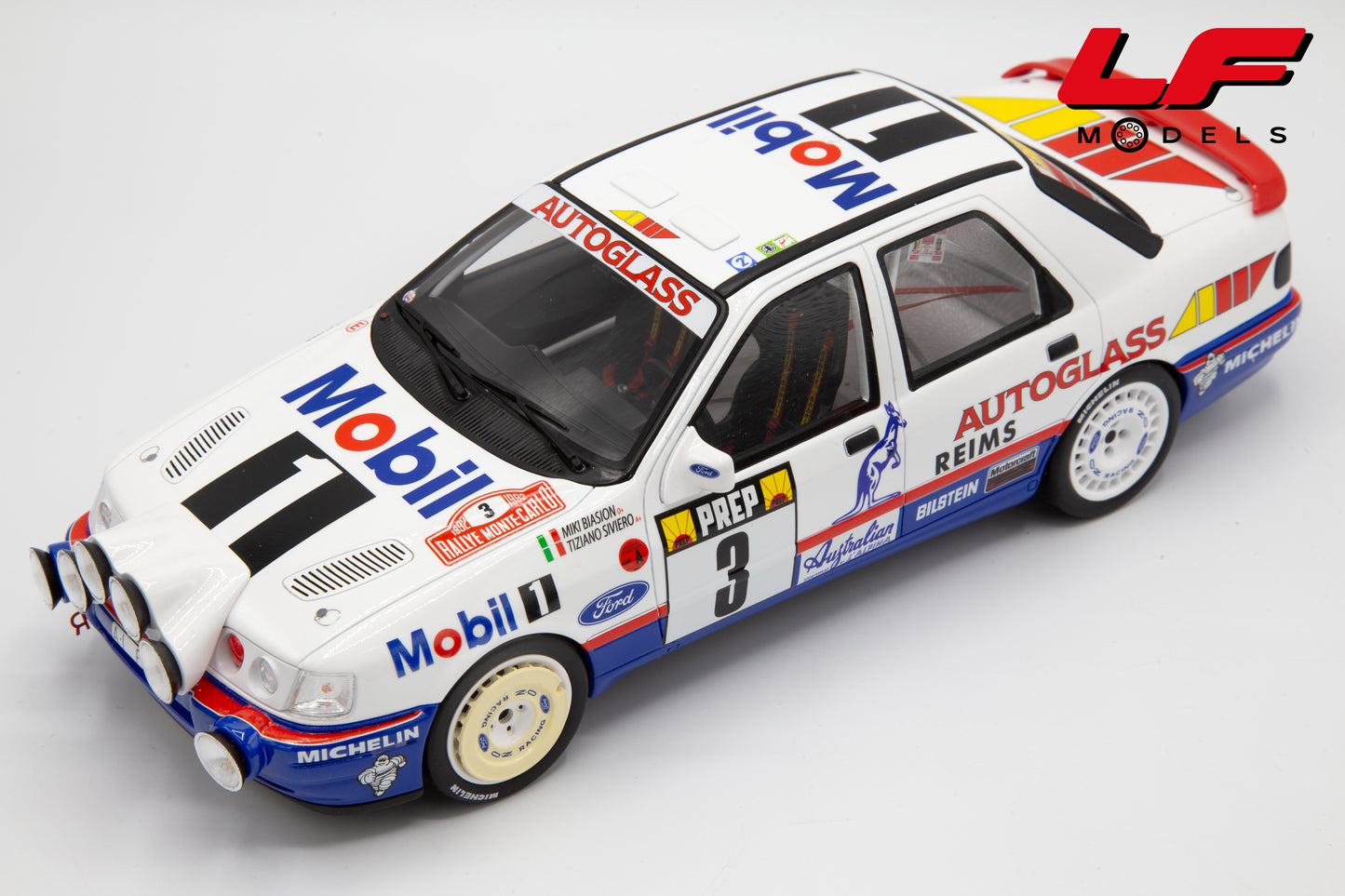 modellino ford sierra rally ottomobile 1:18 frontale