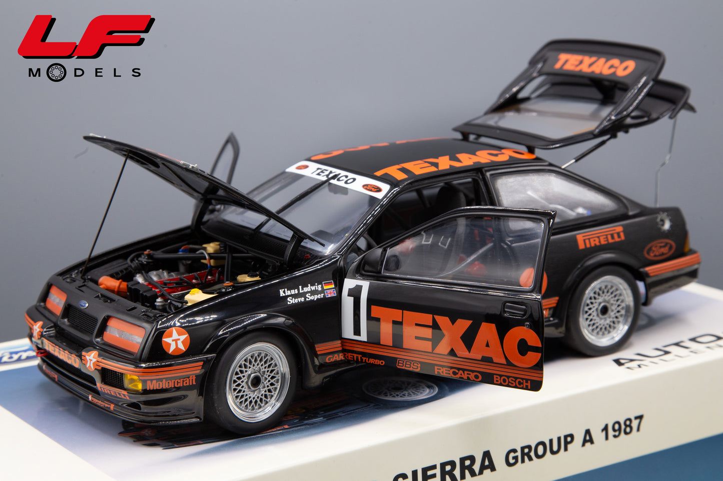 modellino ford sierra autoart 1:18