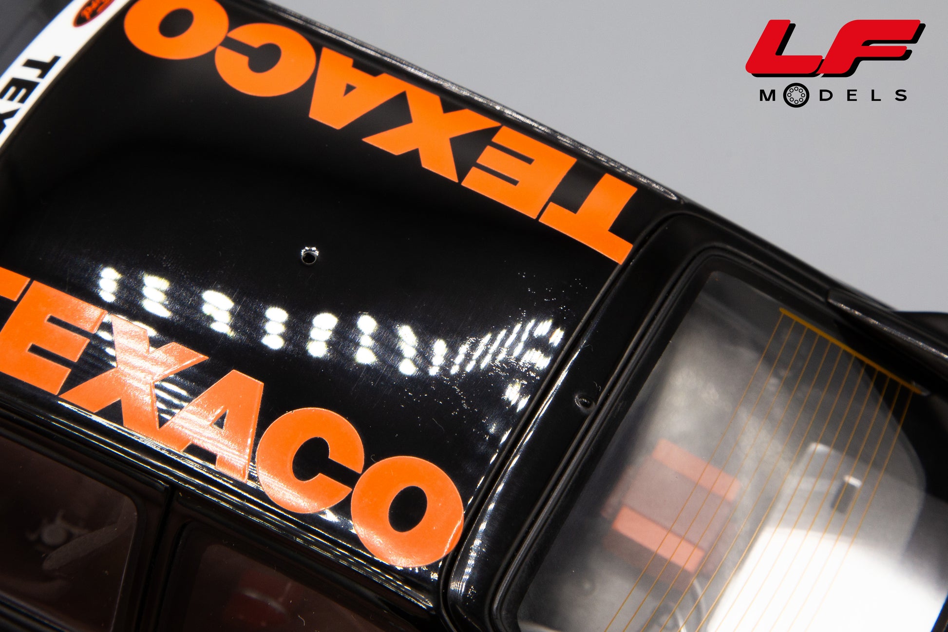 modellino ford sierra autoart 1:18