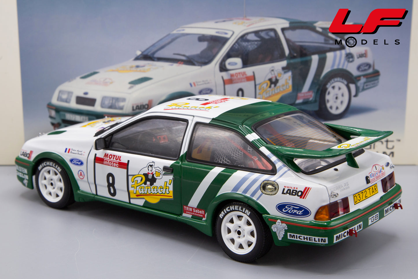 modellino ford sierra rally tdc autoart 1:18 posteriore