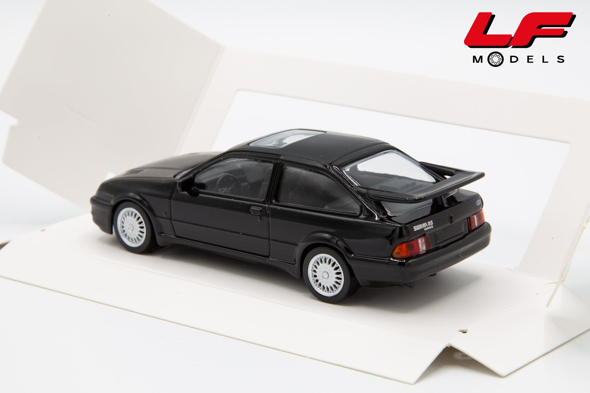 modellino ford sierra rs norev 1:43