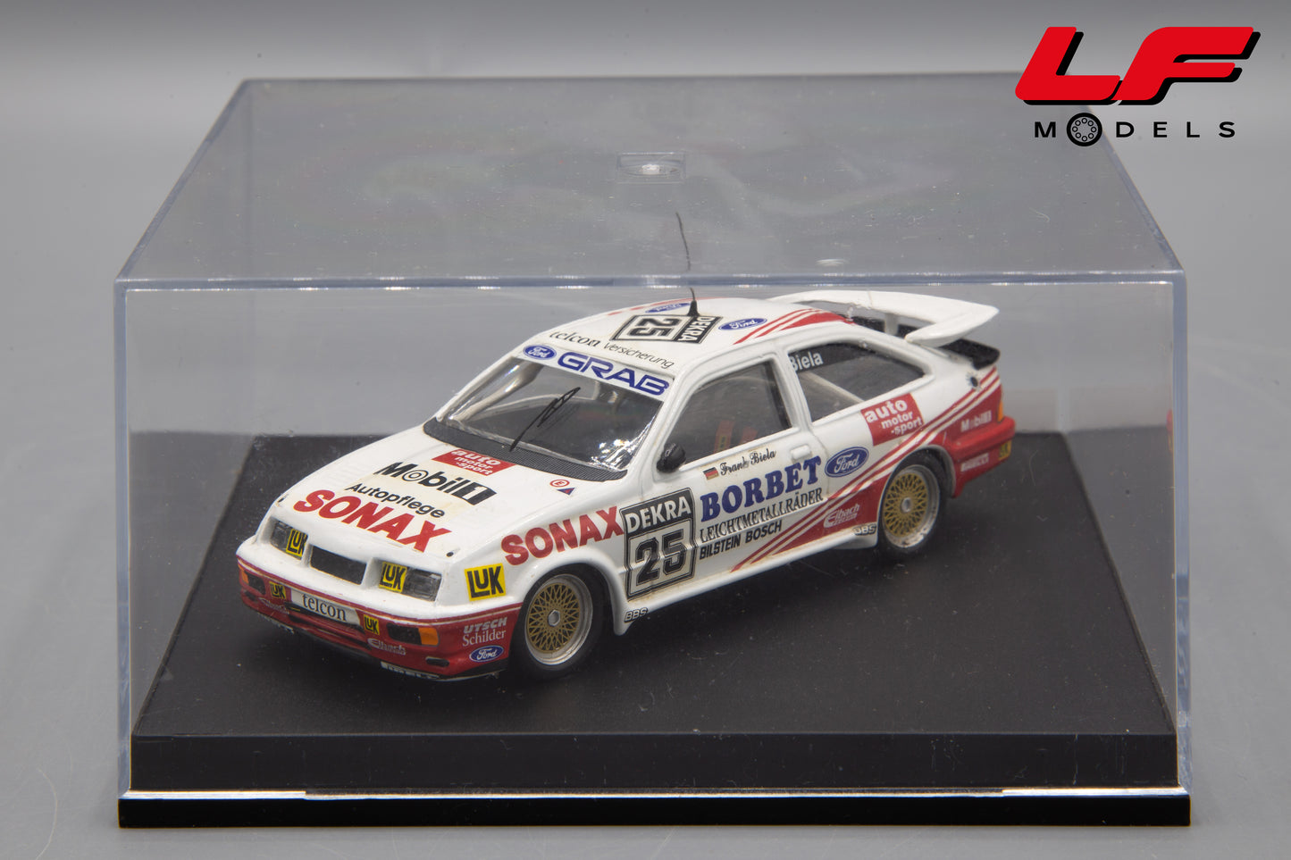 modellino ford sierra trofeu 1:43