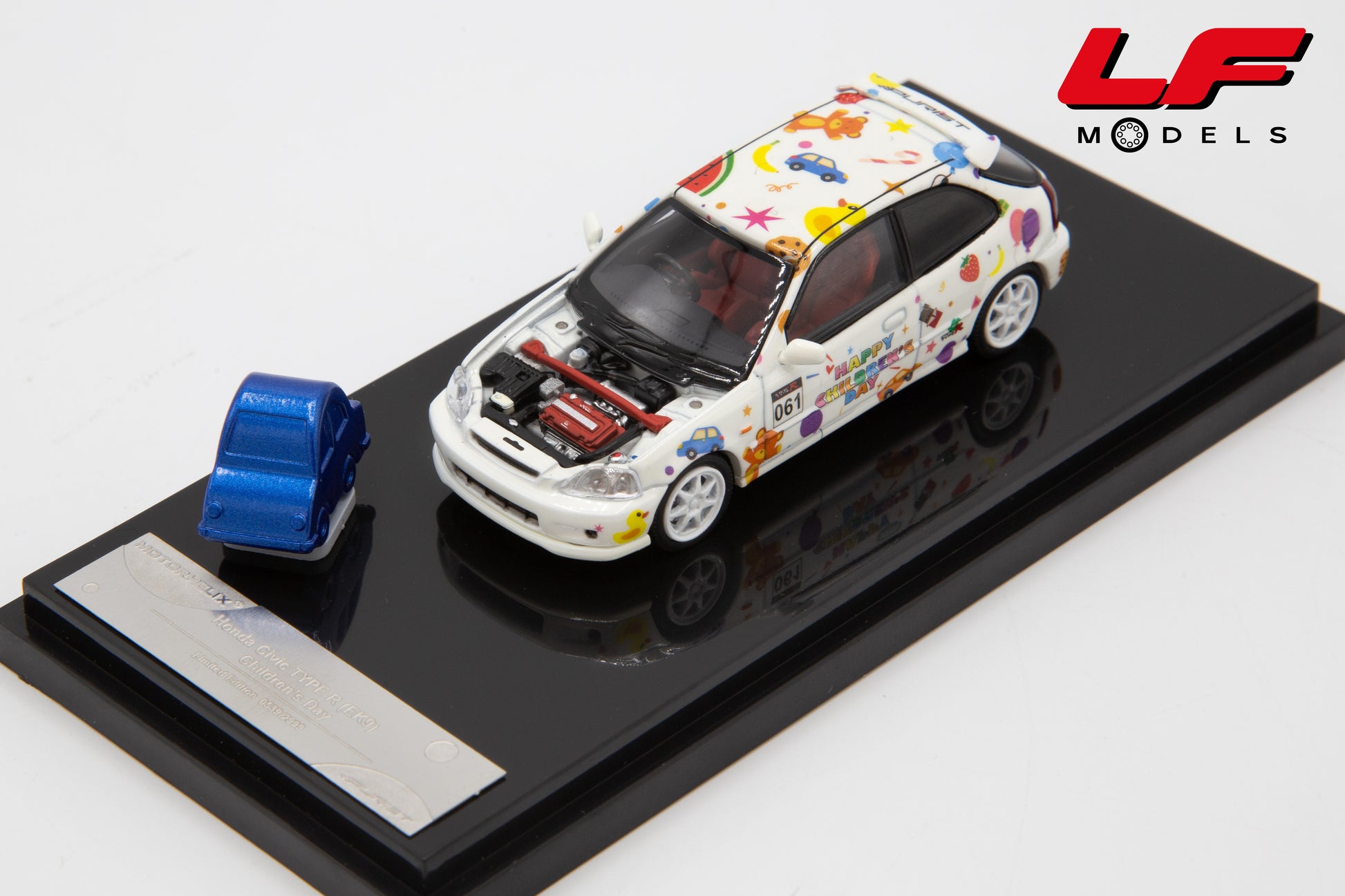 modellino honda civic type r children day motorhelix 1:64 M65023 vista frontale
