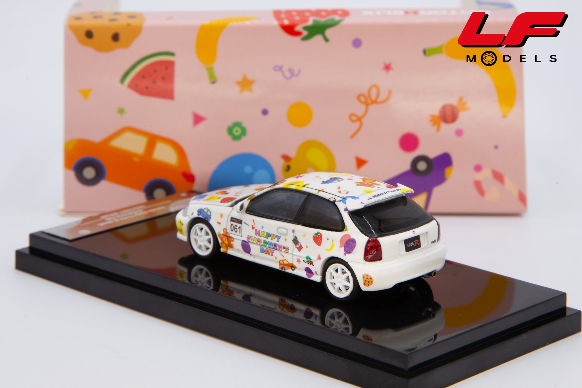 modellino honda civic type r children day motorhelix 1:64 M65023 vista posteriore