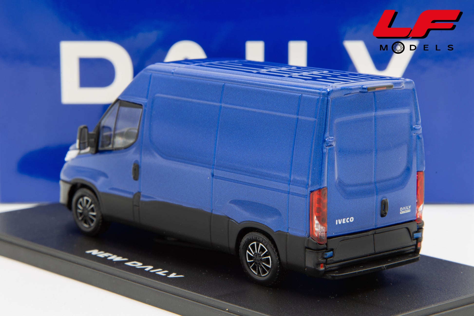 modellino iveco daily eligor 1:43