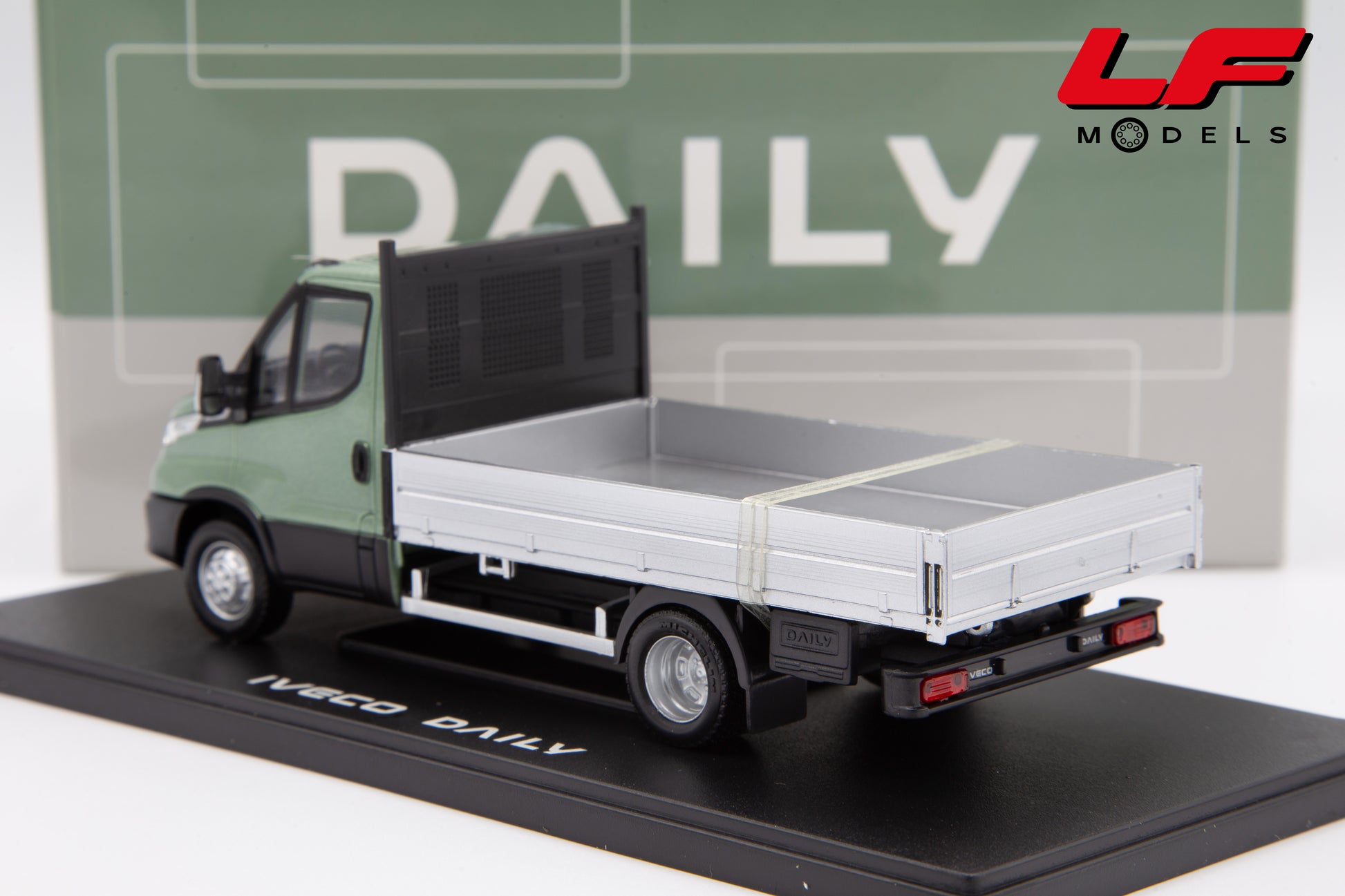 modellino iveco daily eligor 1:43 posteriore