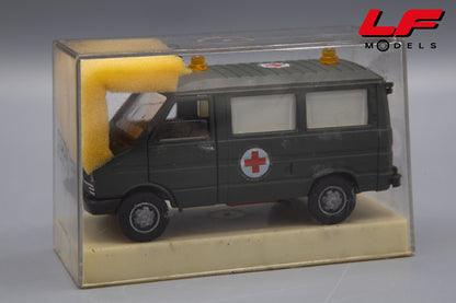 modellino iveco daily militare oldcars 1:43