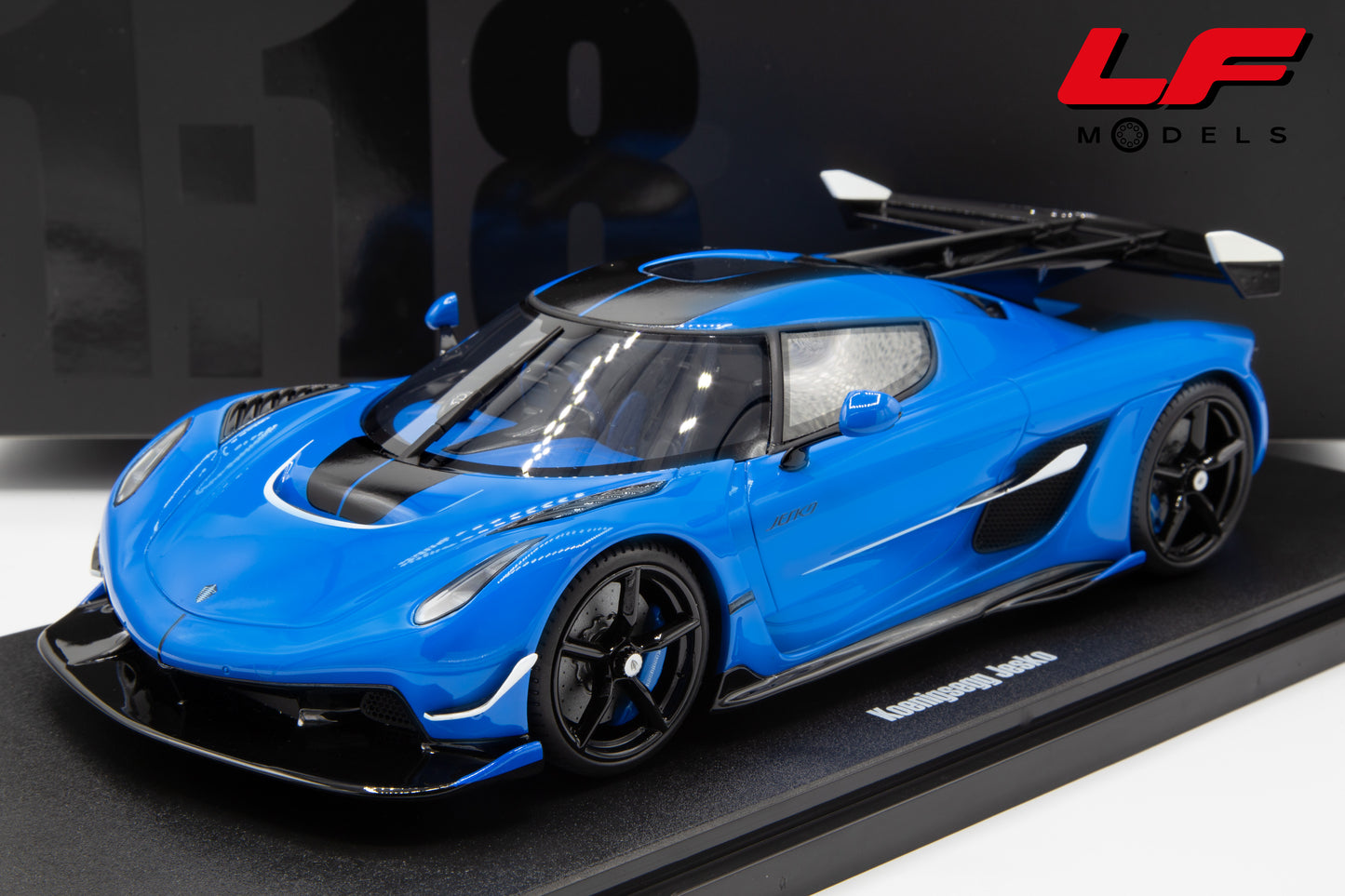 modellino koenigsegg jesko gt spirit 1:18 GT1002 vista frontale