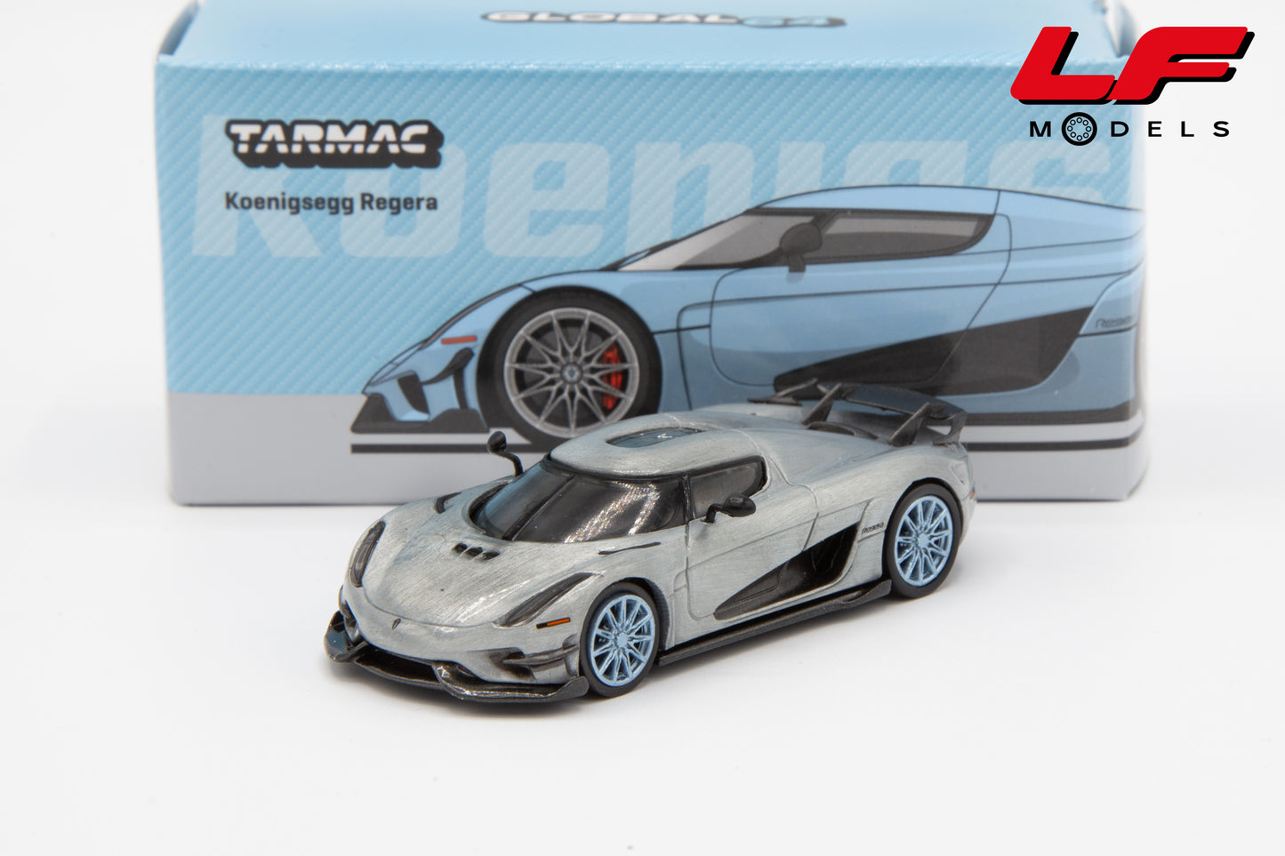 modellino koenigsegg regera tarmac 1:64 frontale